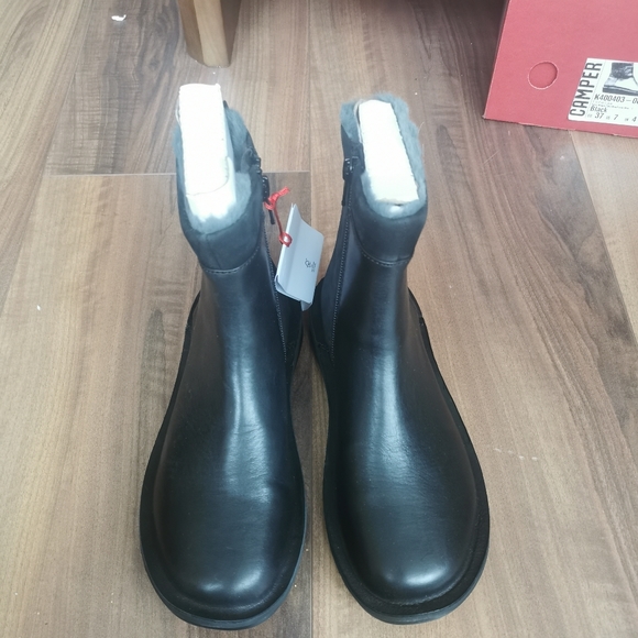 Camper Shoes - NWT Camper Leather Boots